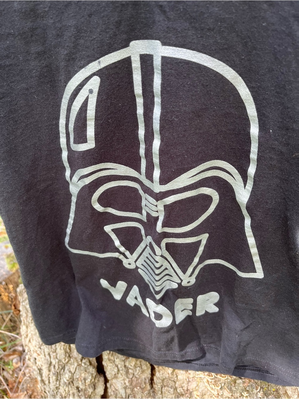 ⭐️Disney Vader Graphic Tee in size S